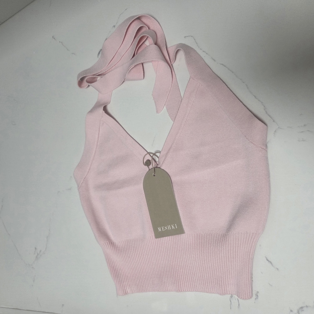 Meshki Soft Ribbed V-Neck Crop Top in Light Pink - Picture 5 of 6